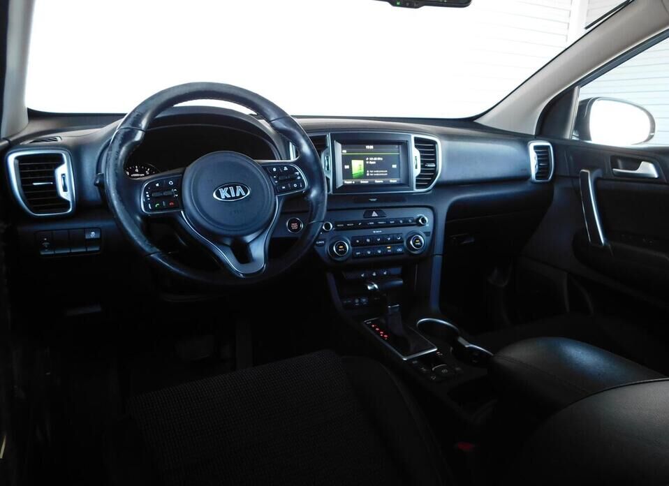 Kia Sportage 2.0 AT (150 л.с.) 4WD